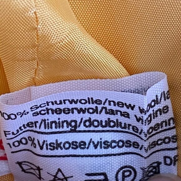 Louis Feraud 100% Wool Skirt & Jacket Suit Set - Picture 14 of 14